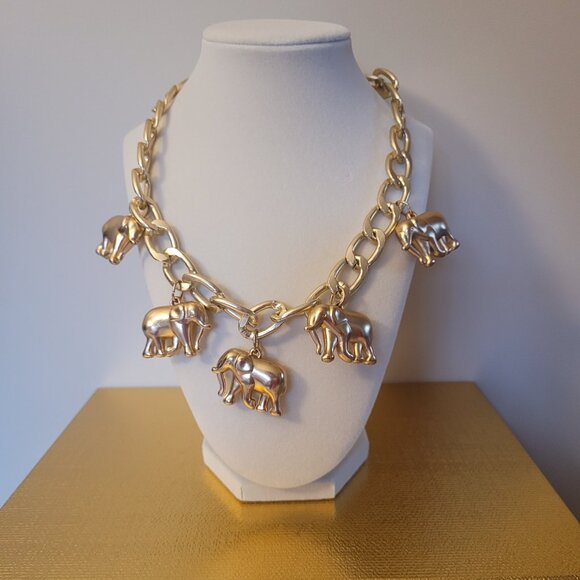 Lucky Elephant Necklace. Gold-tone. Thick Chain. - Picture 4 of 5